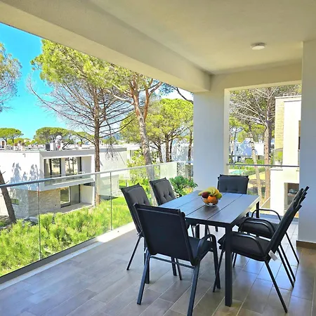 Apartment Sunny - 295 Durres